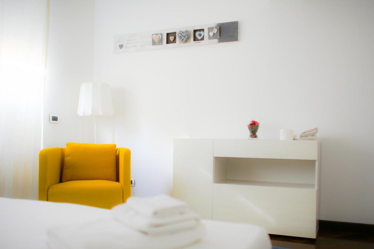 Bnbutler - Bergonzoli - Modern And Bright Near Station