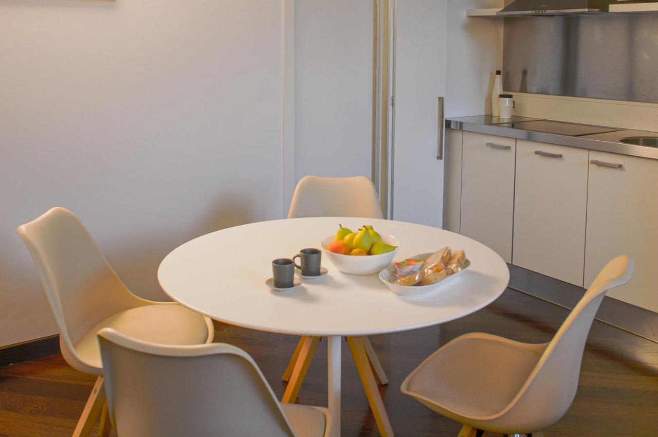 Bnbutler - Bergonzoli - Modern And Bright Near Station Apartment *